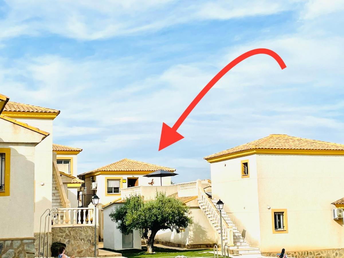 Pretty Bungalow With Private Terrace โปลอป ภายนอก รูปภาพ