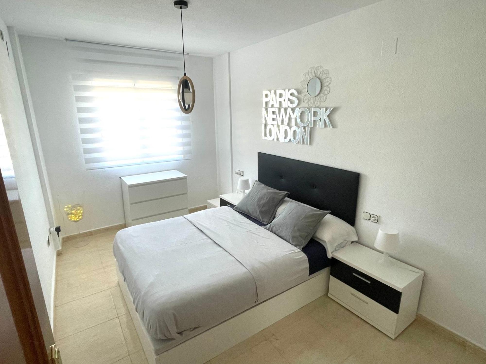 Pretty Bungalow With Private Terrace โปลอป ภายนอก รูปภาพ
